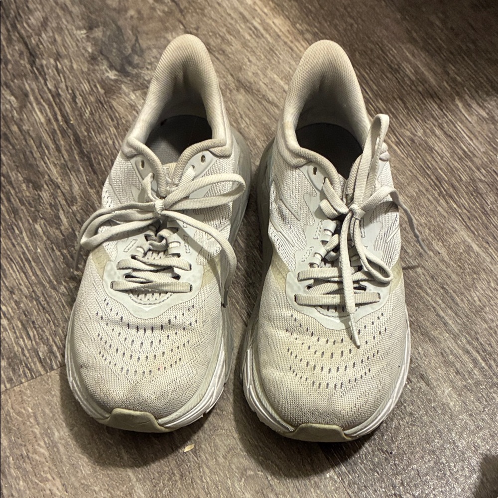 Hoka Women's Sneakers in Light Beige/Cream